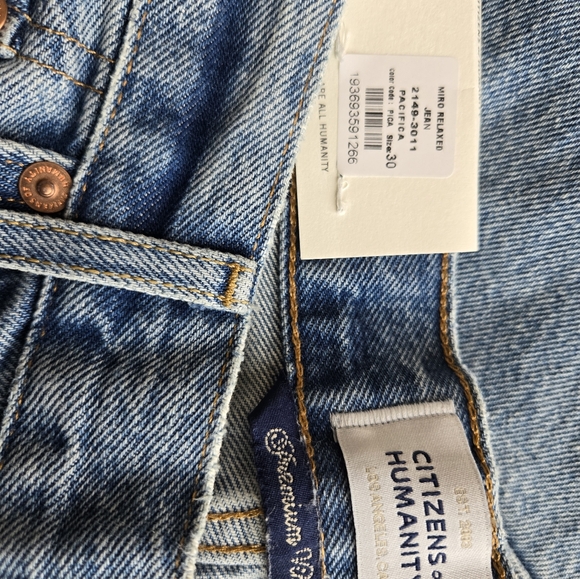 Citizens Of Humanity Pacifica Light Blue Jeans Miro Relaxed Sz 30 NWT - Picture 4 of 10